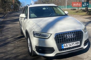 Внедорожник / Кроссовер Audi Q3 2012 в Киеве