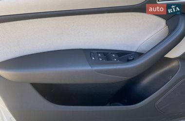 Внедорожник / Кроссовер Audi Q3 2012 в Киеве