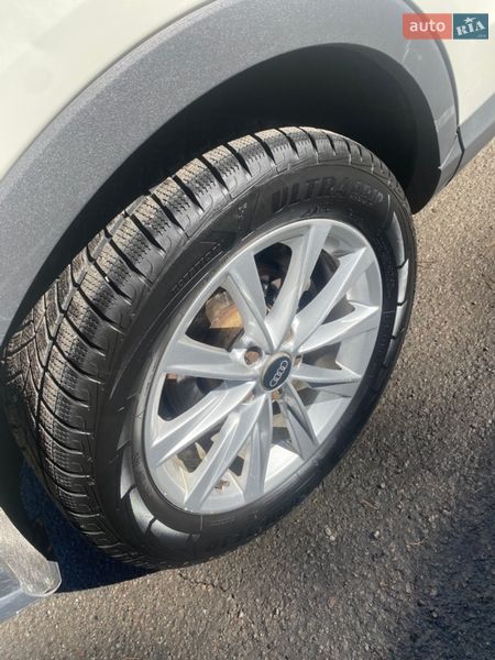 Внедорожник / Кроссовер Audi Q3 2012 в Киеве