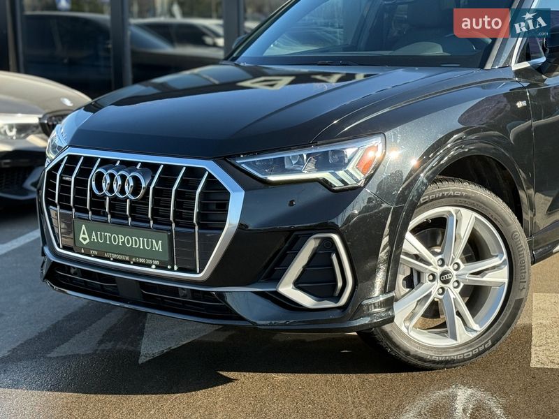 Позашляховик / Кросовер Audi Q3 2024 в Києві