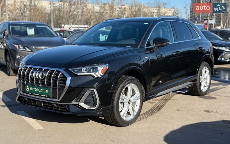 Позашляховик / Кросовер Audi Q3 2024 в Києві