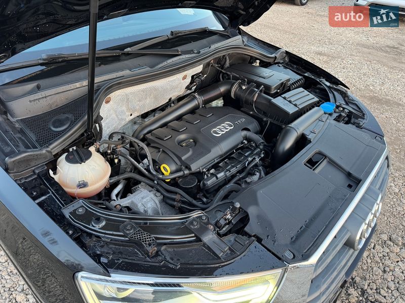 Внедорожник / Кроссовер Audi Q3 2016 в Радивилове