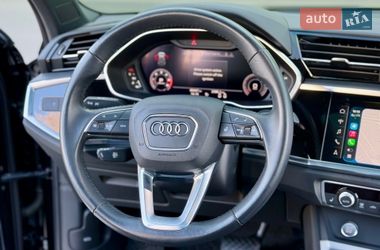 Внедорожник / Кроссовер Audi Q3 2020 в Киеве