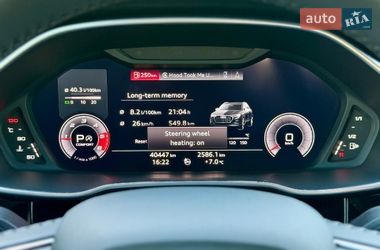 Внедорожник / Кроссовер Audi Q3 2020 в Киеве