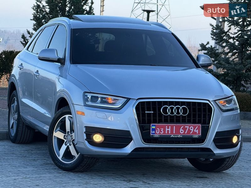 Внедорожник / Кроссовер Audi Q3 2015 в Дрогобыче