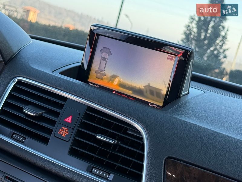 Внедорожник / Кроссовер Audi Q3 2015 в Дрогобыче