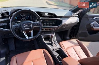 Внедорожник / Кроссовер Audi Q3 2023 в Одессе