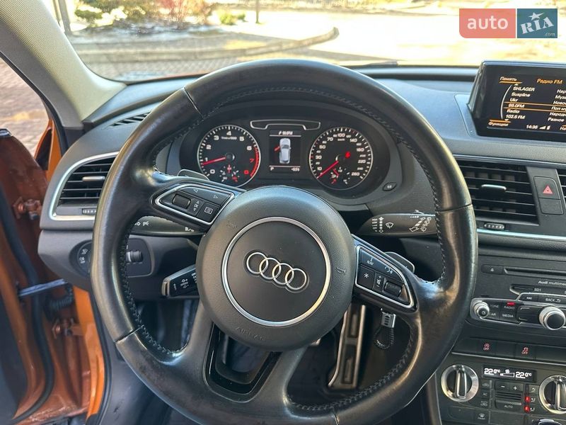 Позашляховик / Кросовер Audi Q3 2011 в Києві