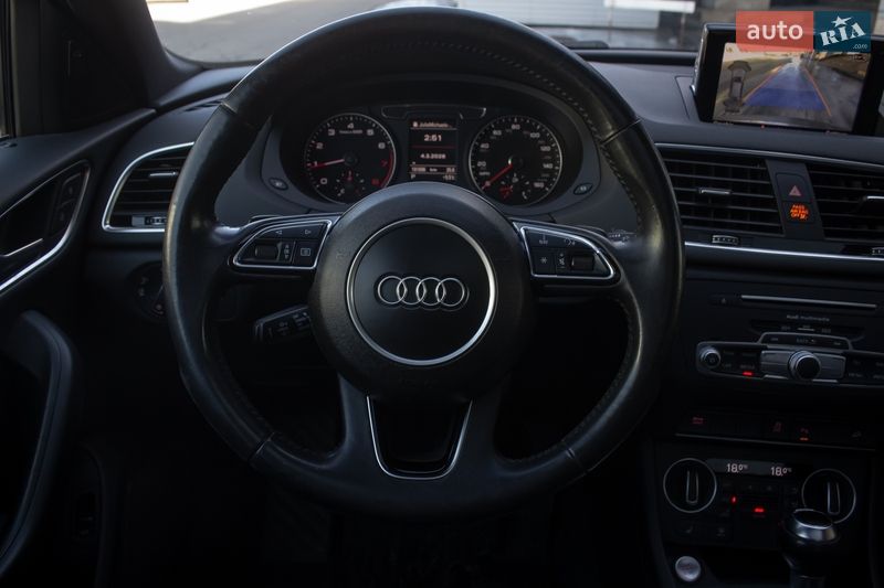 Позашляховик / Кросовер Audi Q3 2016 в Києві