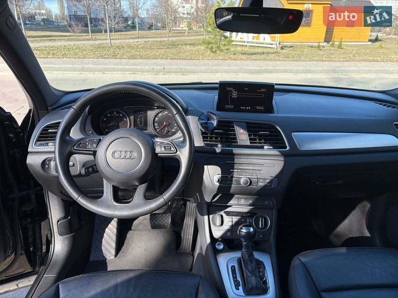 Позашляховик / Кросовер Audi Q3 2015 в Києві