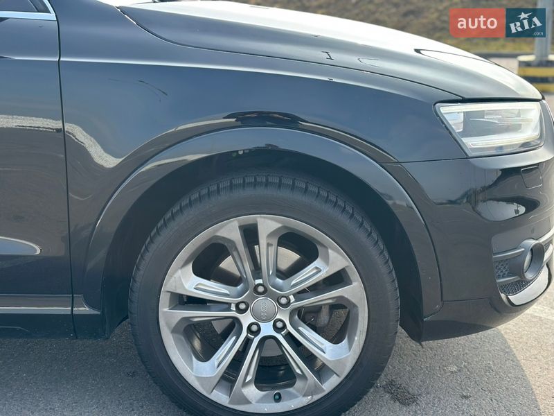 Позашляховик / Кросовер Audi Q3 2014 в Львові
