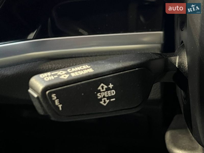 Внедорожник / Кроссовер Audi Q3 2022 в Одессе