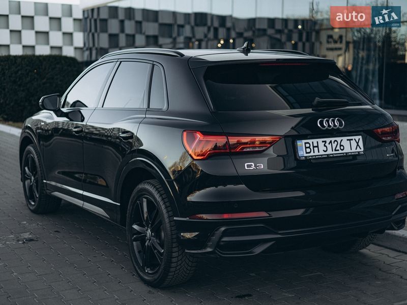 Позашляховик / Кросовер Audi Q3 2019 в Одесі фото 4 Позашляховик / Кросовер Audi Q3 2019 в Одесі