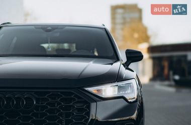 Внедорожник / Кроссовер Audi Q3 2019 в Одессе