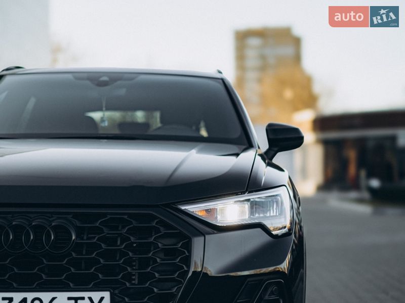 Позашляховик / Кросовер Audi Q3 2019 в Одесі фото 13 Позашляховик / Кросовер Audi Q3 2019 в Одесі