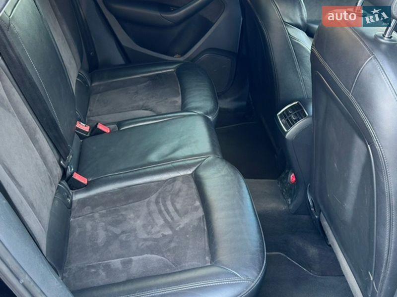 Внедорожник / Кроссовер Audi Q3 2014 в Киеве