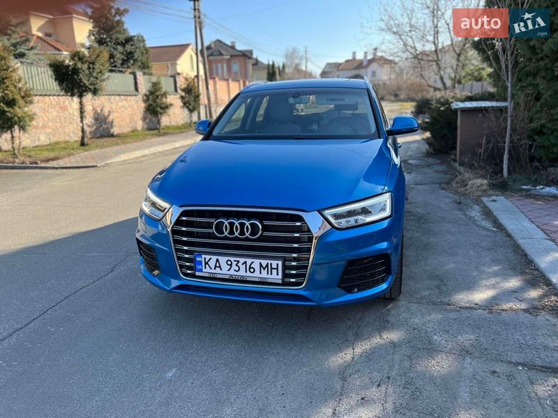 Внедорожник / Кроссовер Audi Q3 2015 в Киеве