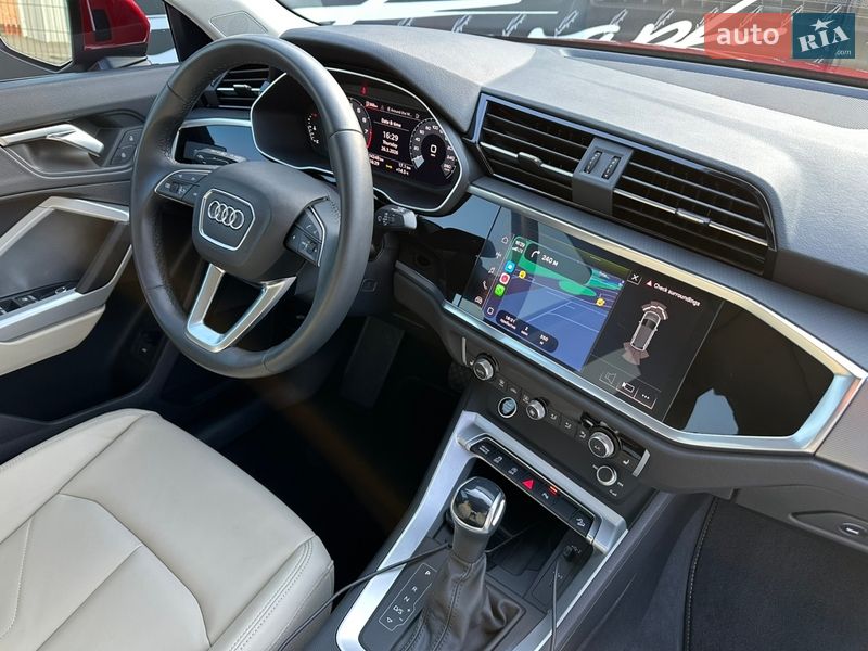 Внедорожник / Кроссовер Audi Q3 2024 в Киеве