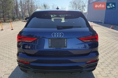 Внедорожник / Кроссовер Audi Q3 2020 в Киеве
