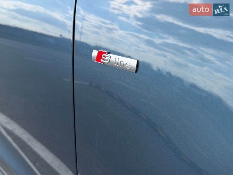 Внедорожник / Кроссовер Audi Q3 2018 в Киеве