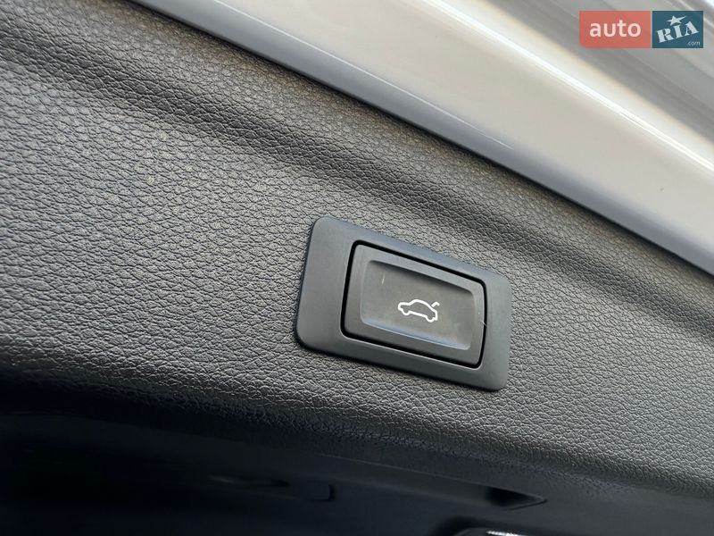 Внедорожник / Кроссовер Audi Q3 2019 в Киеве фото 42 Внедорожник / Кроссовер Audi Q3 2019 в Киеве