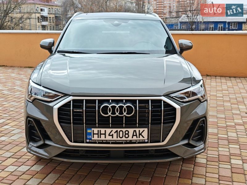 Позашляховик / Кросовер Audi Q3 2025 в Одесі фото 2 Позашляховик / Кросовер Audi Q3 2025 в Одесі