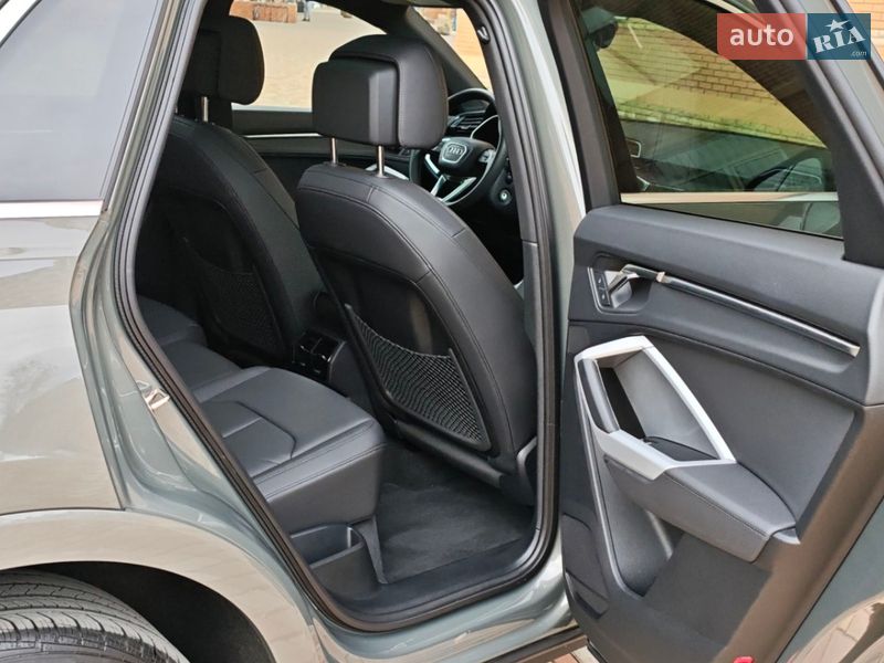 Позашляховик / Кросовер Audi Q3 2025 в Одесі фото 18 Позашляховик / Кросовер Audi Q3 2025 в Одесі