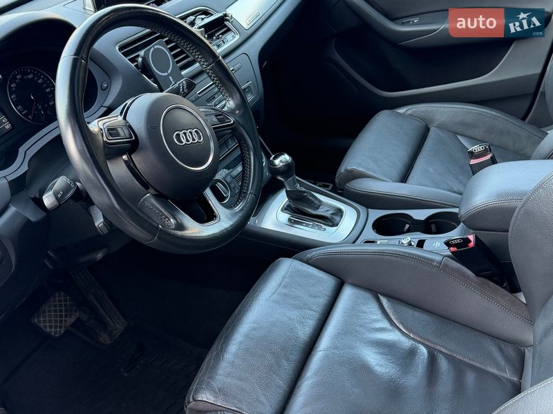 Внедорожник / Кроссовер Audi Q3 2017 в Полтаве