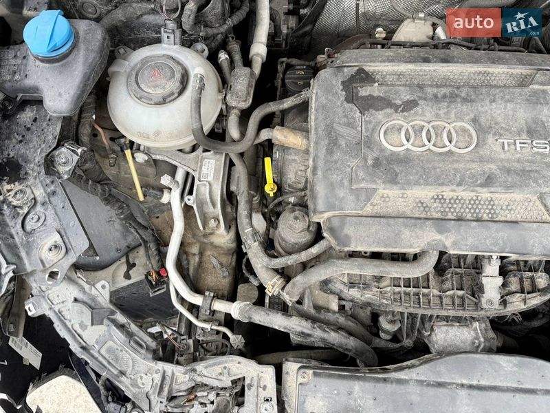 Внедорожник / Кроссовер Audi Q3 2019 в Киеве