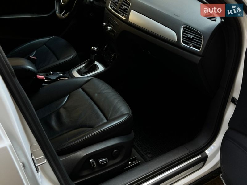 Позашляховик / Кросовер Audi Q3 2018 в Одесі
