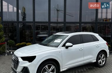 Позашляховик / Кросовер Audi Q3 2019 в Львові