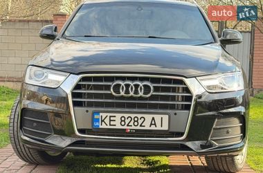 Позашляховик / Кросовер Audi Q3 2017 в Кам'янському