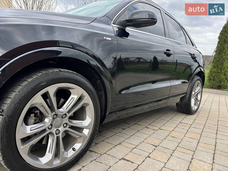 Позашляховик / Кросовер Audi Q3 2016 в Івано-Франківську