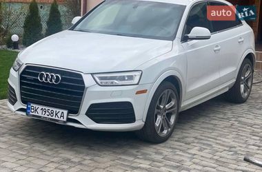 Позашляховик / Кросовер Audi Q3 2016 в Рівному