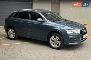 Внедорожник / Кроссовер Audi Q3 2015 в Львове