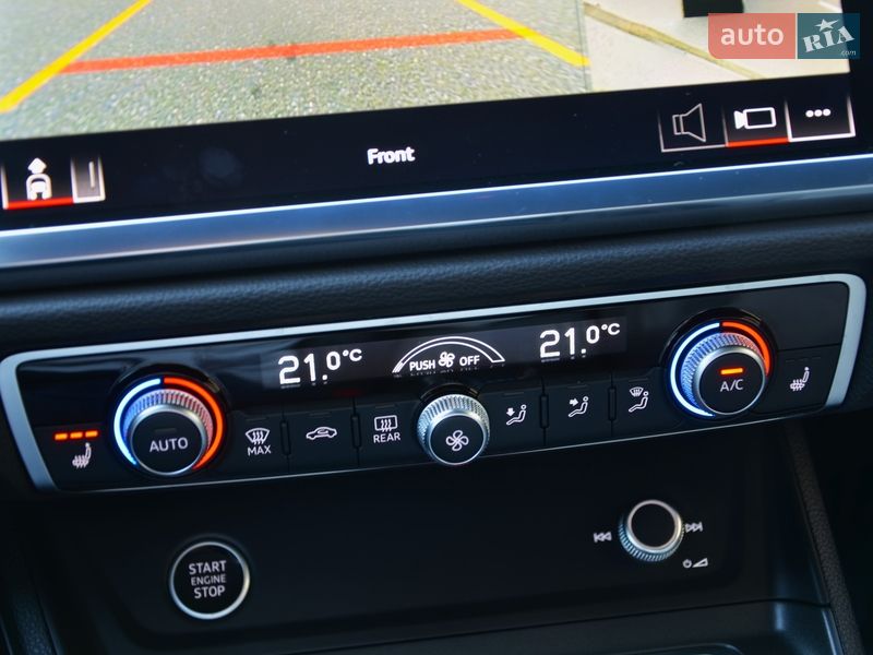 Позашляховик / Кросовер Audi Q3 2023 в Києві