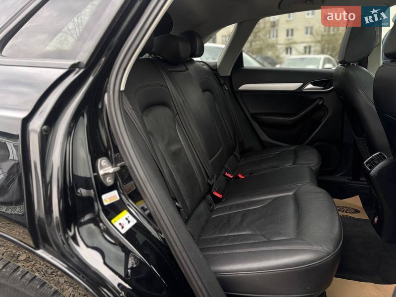 Позашляховик / Кросовер Audi Q3 2017 в Стрию