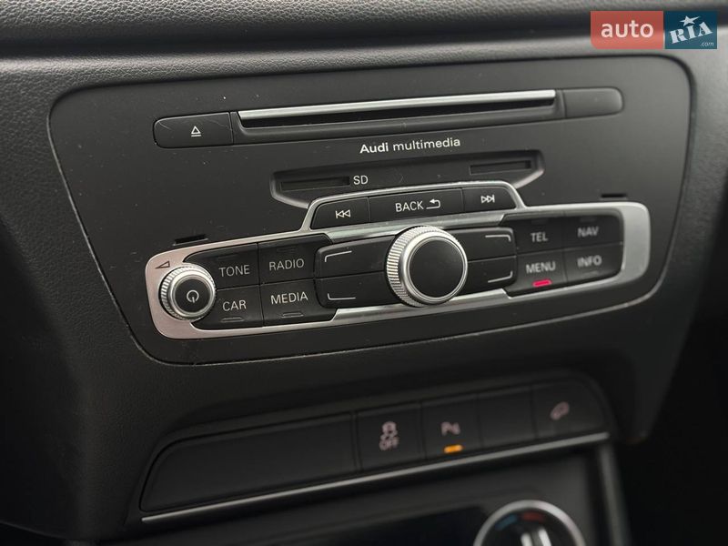 Позашляховик / Кросовер Audi Q3 2017 в Стрию