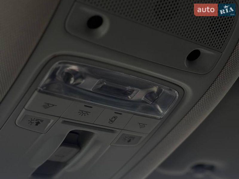 Позашляховик / Кросовер Audi Q3 2017 в Стрию