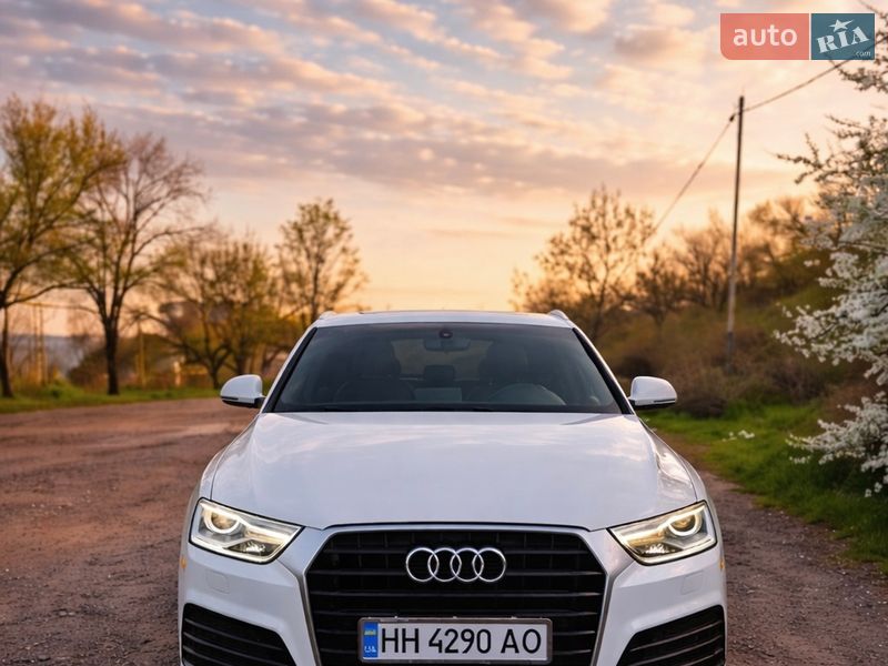 Позашляховик / Кросовер Audi Q3 2018 в Одесі
