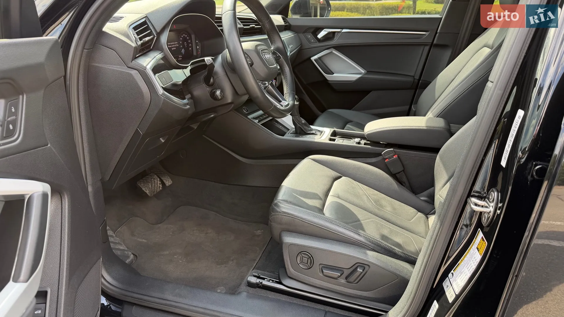 2021 Audi Q3 - мініатюра 13