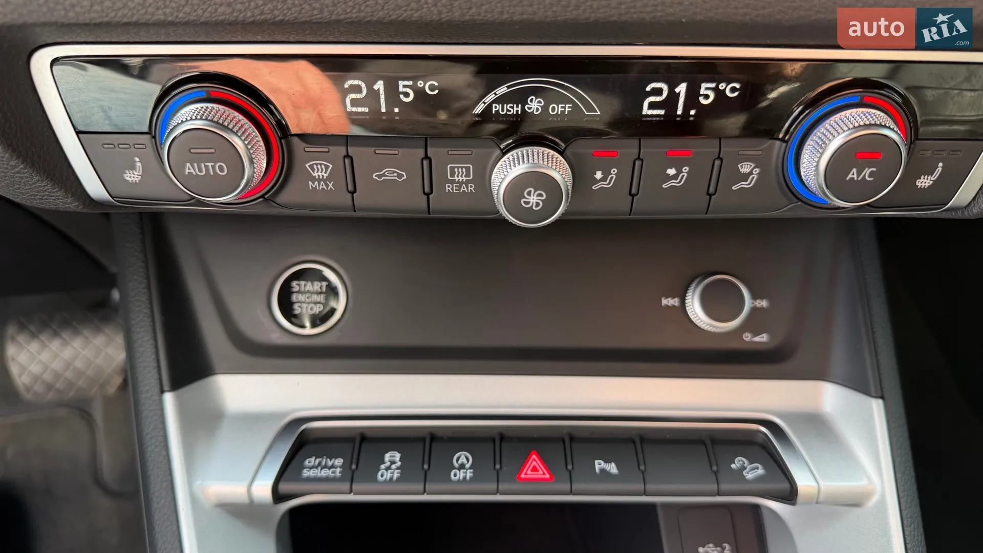 2021 Audi Q3 - мініатюра 33