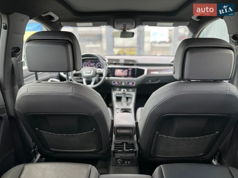 Внедорожник / Кроссовер Audi Q3 2019 в Черновцах