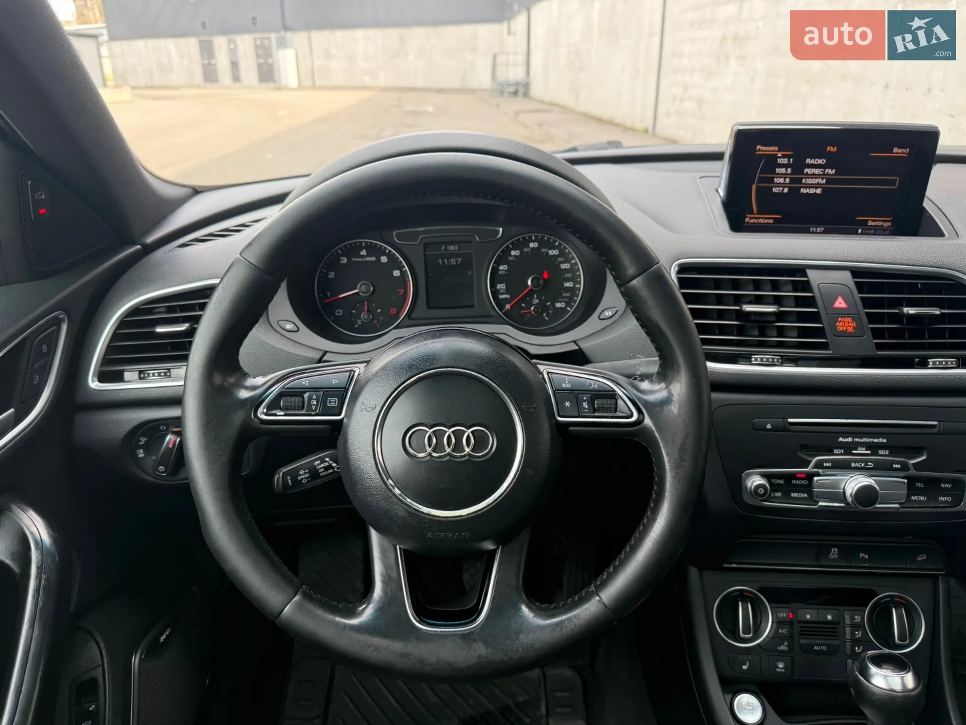2017 Audi Q3 - мініатюра 18