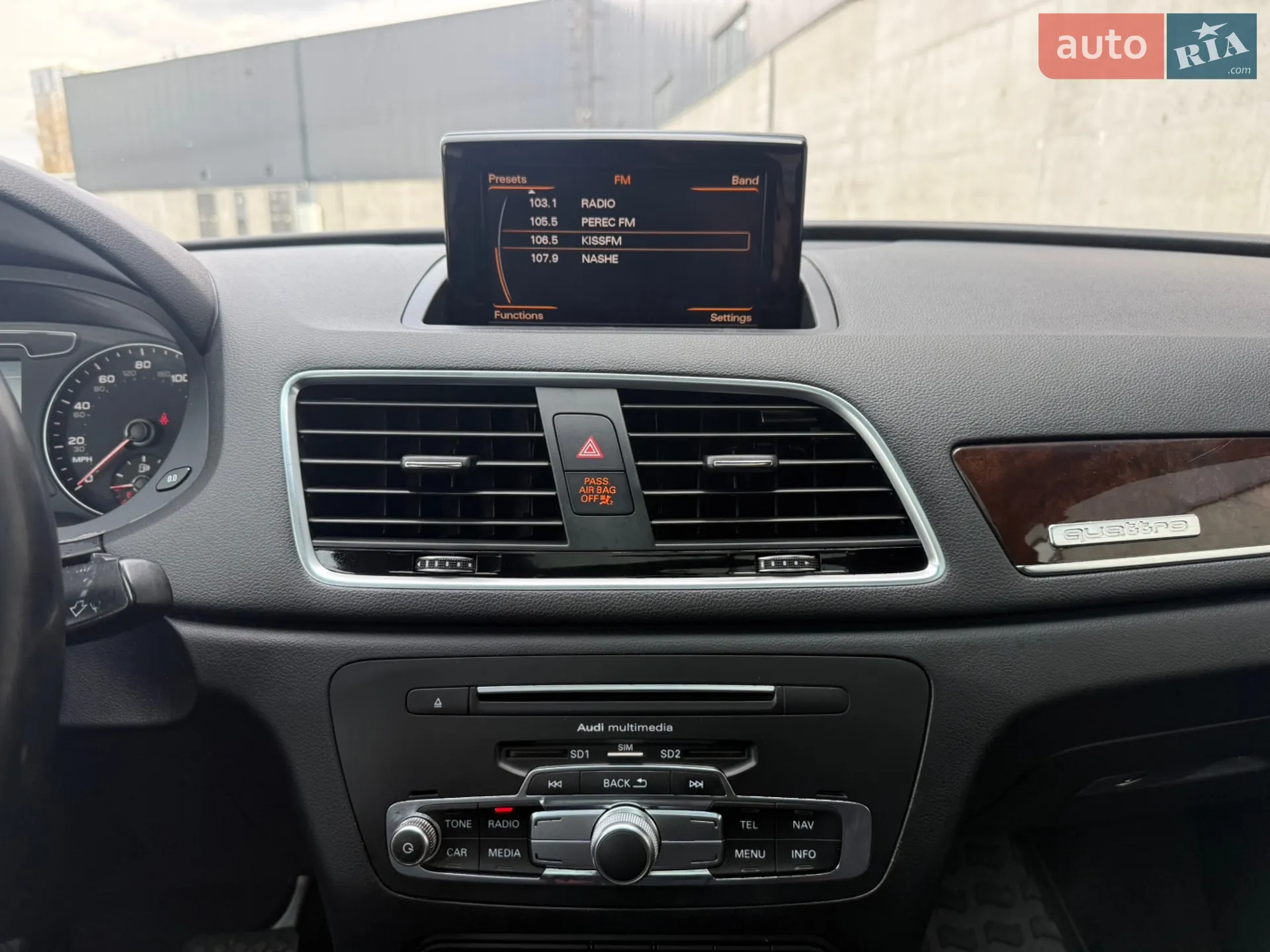 2017 Audi Q3 - мініатюра 21