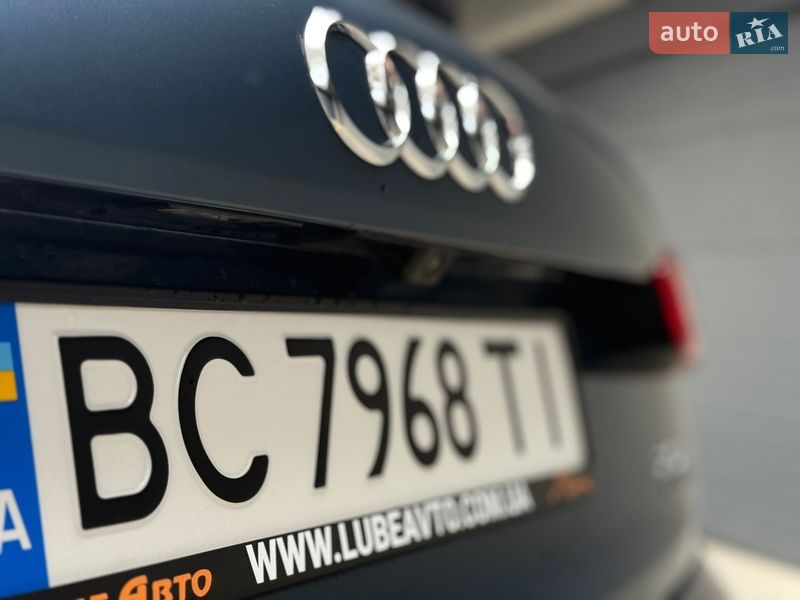 Позашляховик / Кросовер Audi Q3 2015 в Львові