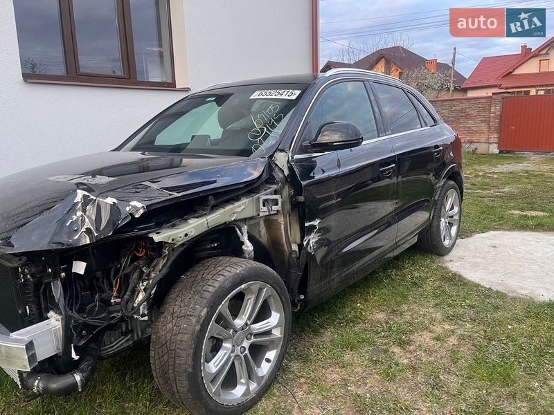 Позашляховик / Кросовер Audi Q3 2016 в Львові