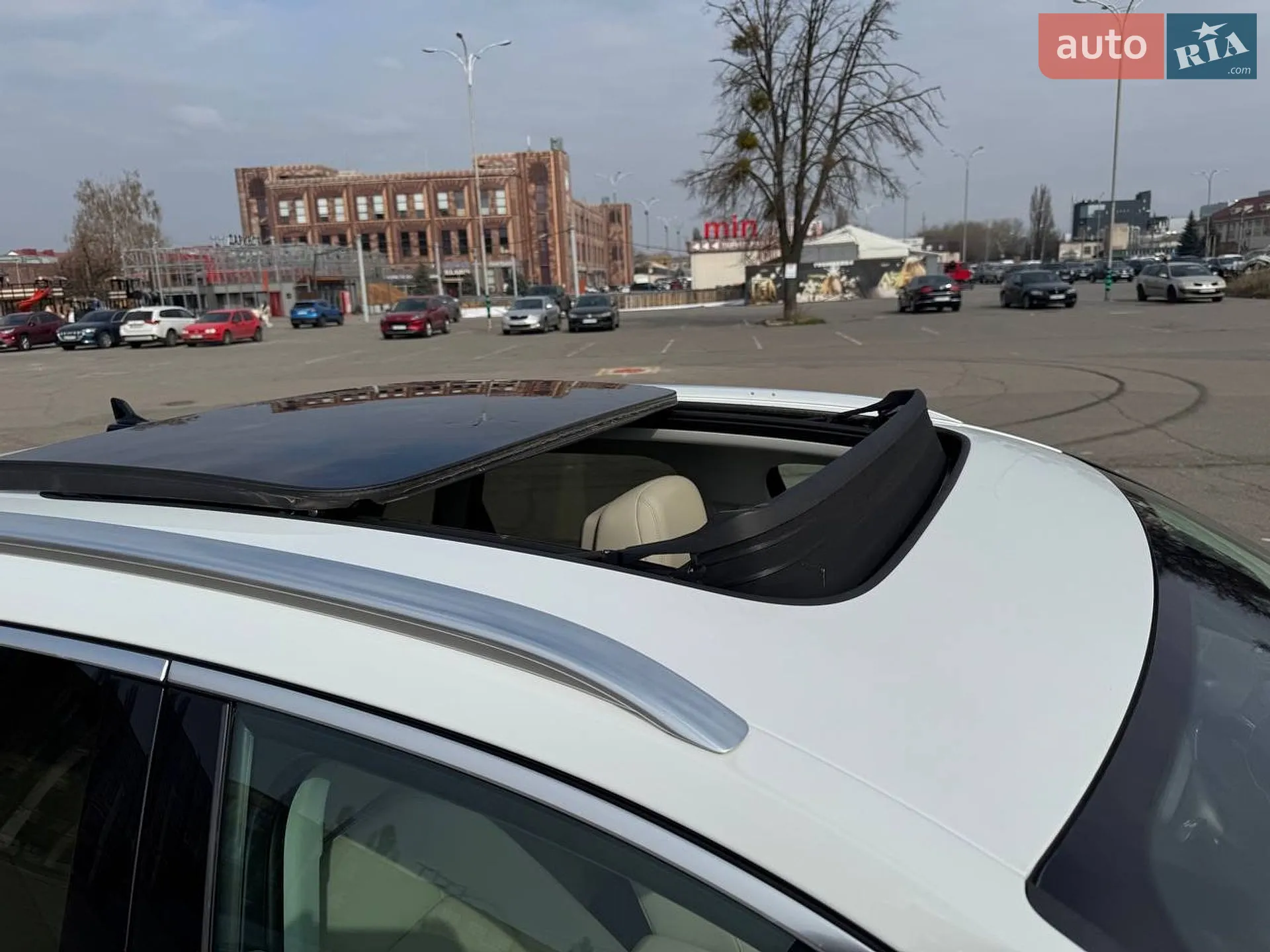 2019 Audi Q3 - мініатюра 8