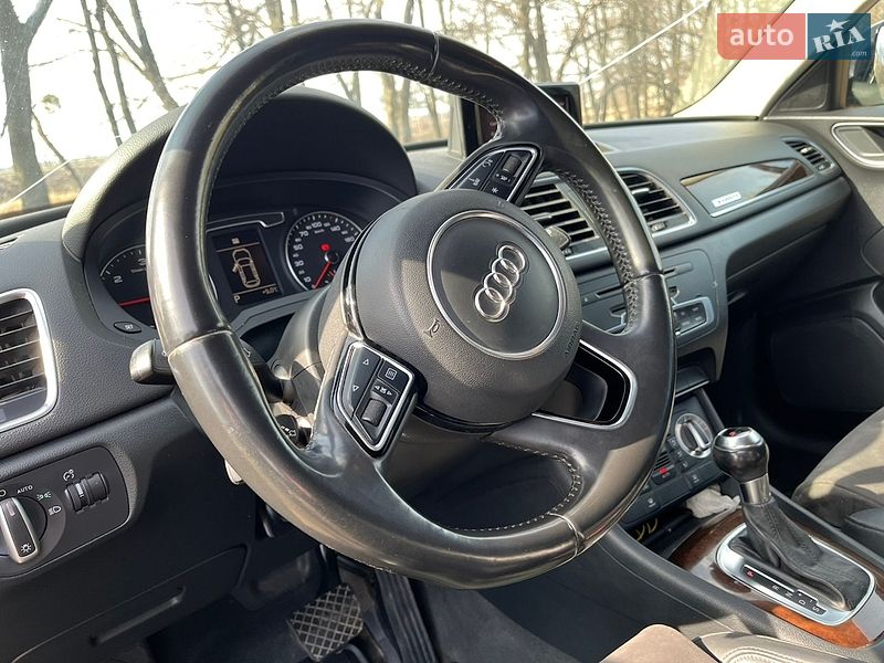 Внедорожник / Кроссовер Audi Q3 2012 в Харькове