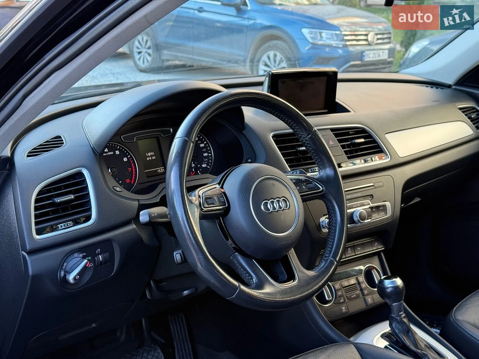 2017 Audi Q3 - мініатюра 16